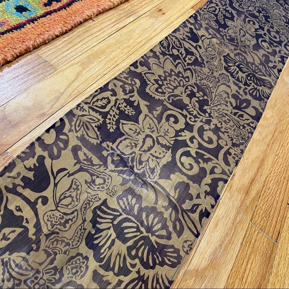 Vintage floral scarf - Picture 2 of 4
